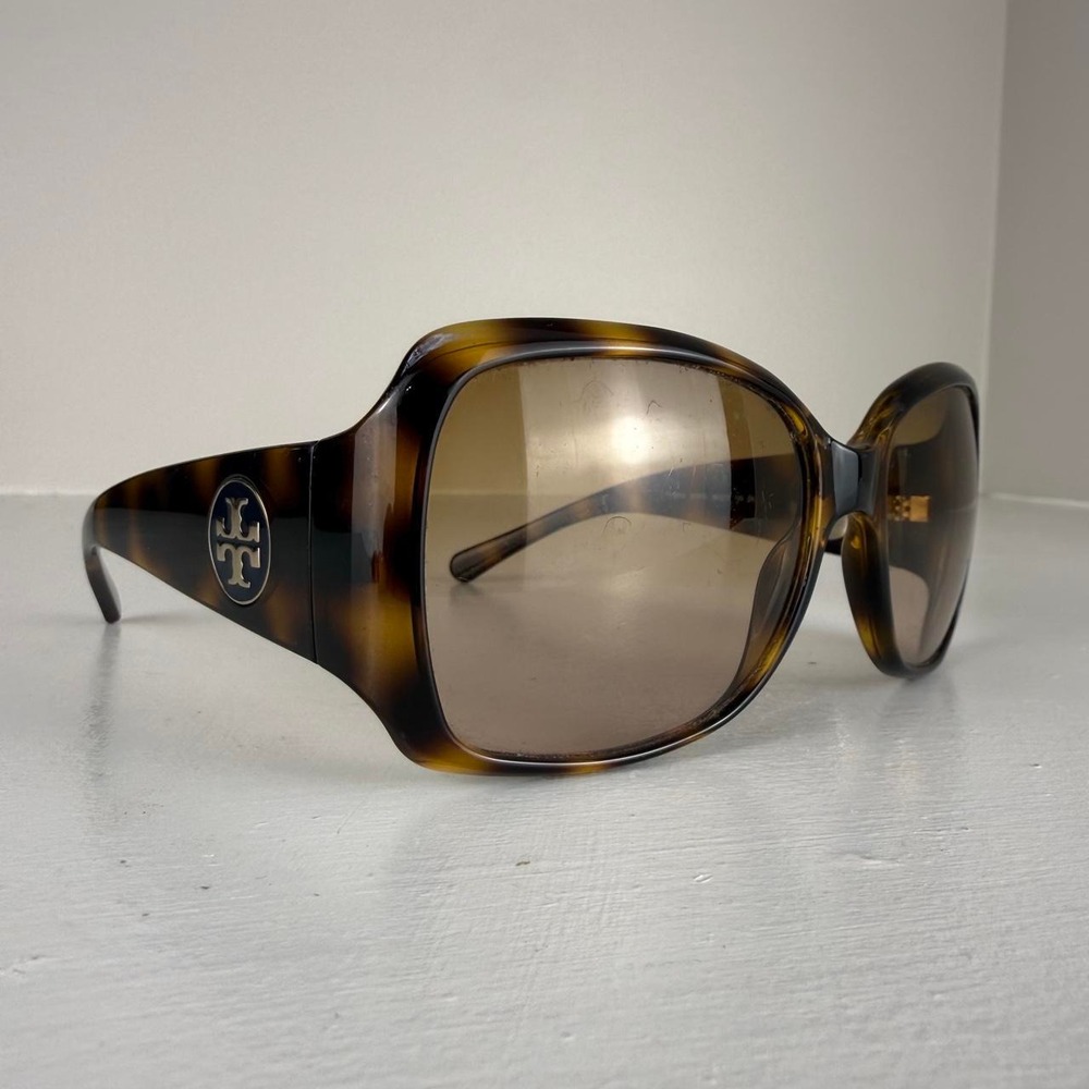 Tory Burch TY 9010 Oversized Tortoise Shell Sunglasses Silver Logo Medallion